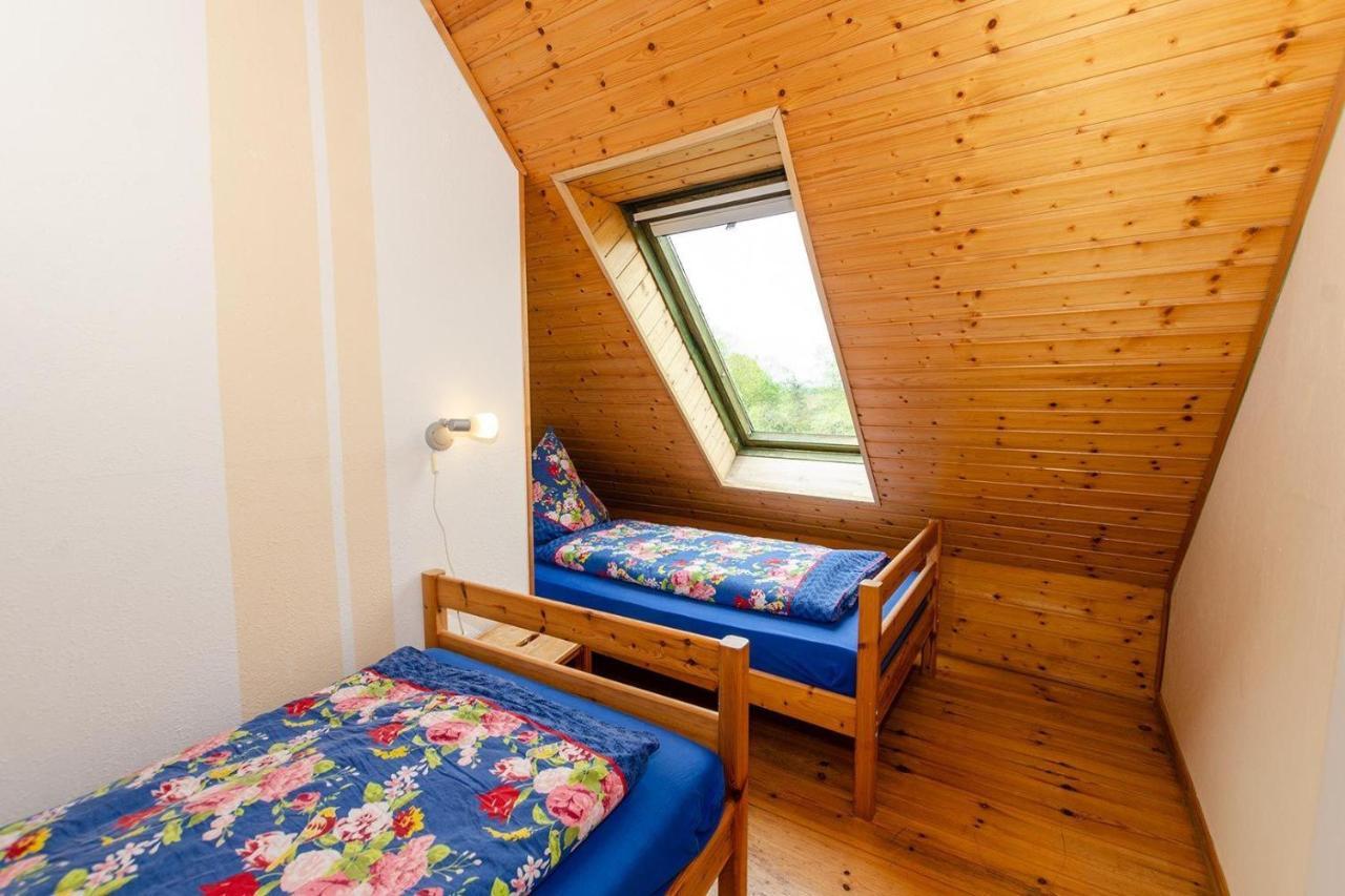 Ferienwohnung-Auf-Ruegen-Fuer-3-Erwachsene-Und-1-Kind-In-Schaprode-Zi6 외부 사진